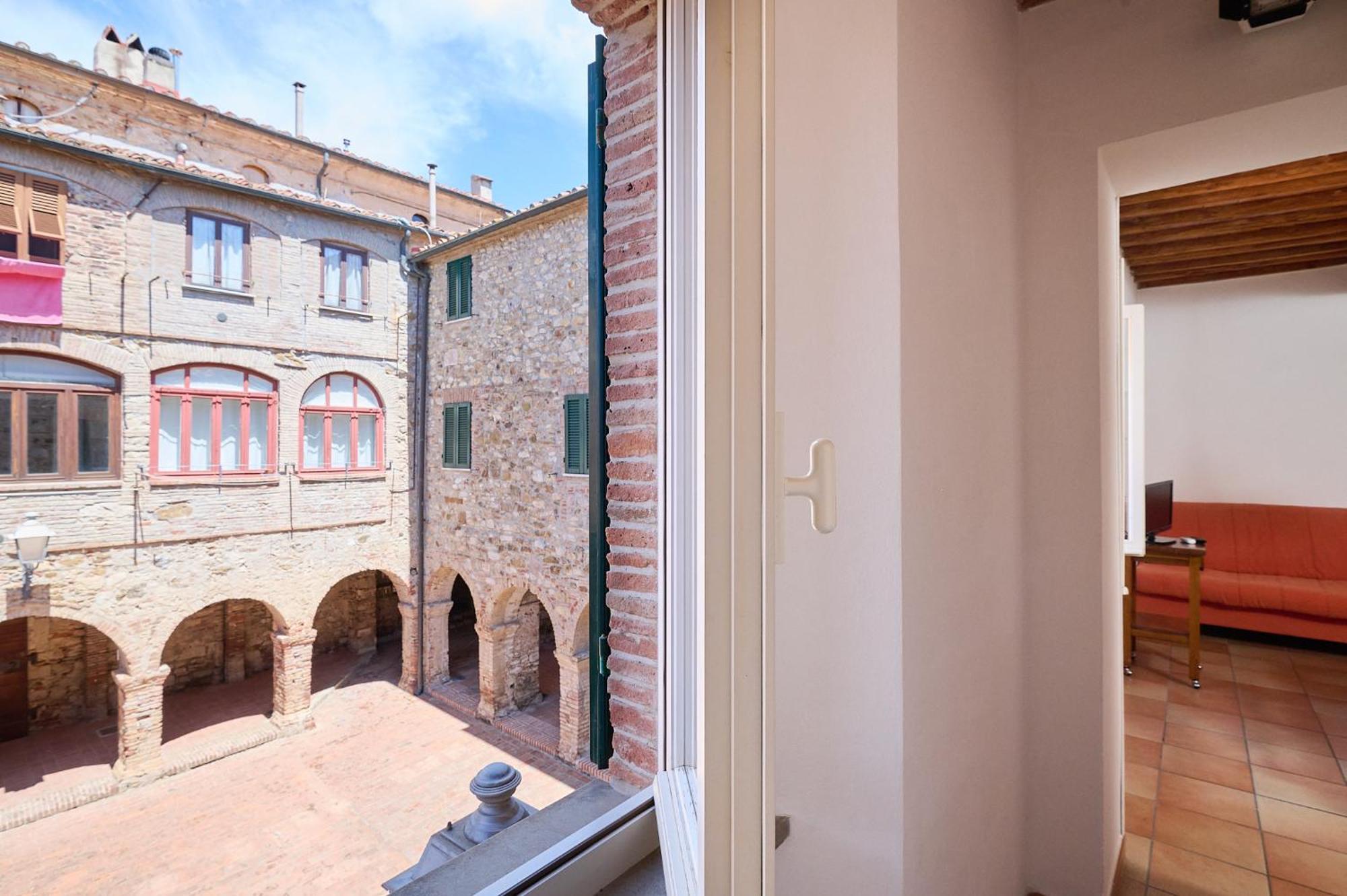 Il Chiostro Appartamenti & Suites Suvereto Exterior foto