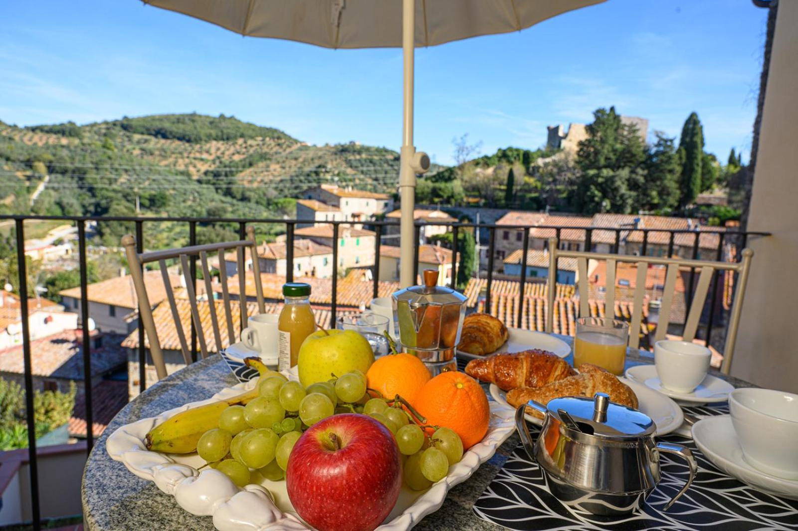 Il Chiostro Appartamenti & Suites Suvereto Exterior foto
