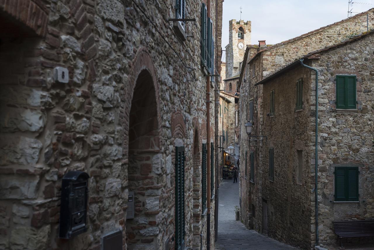 Il Chiostro Appartamenti & Suites Suvereto Exterior foto
