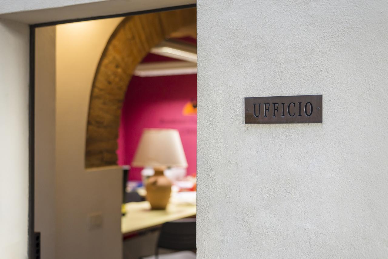 Il Chiostro Appartamenti & Suites Suvereto Exterior foto